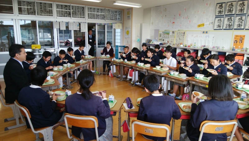 龍小ランチ2