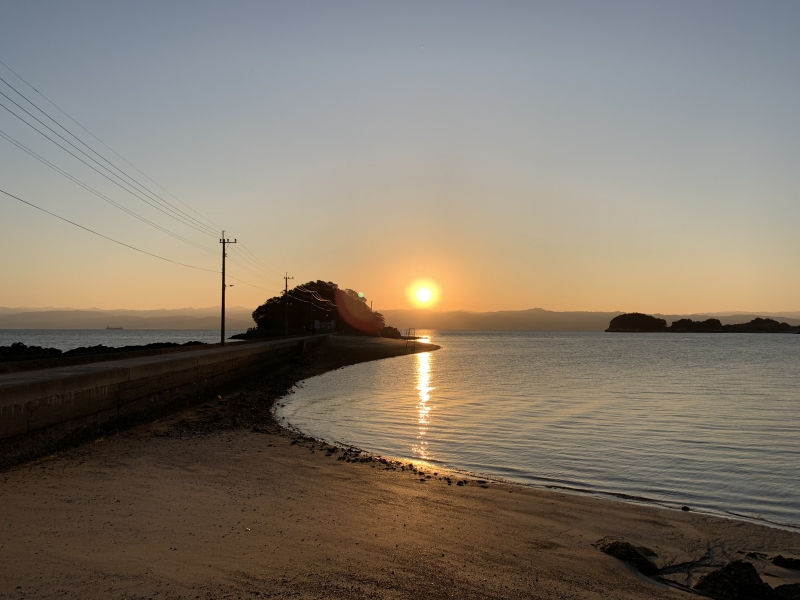 小島海水浴場(朝日、初日の出).JPG